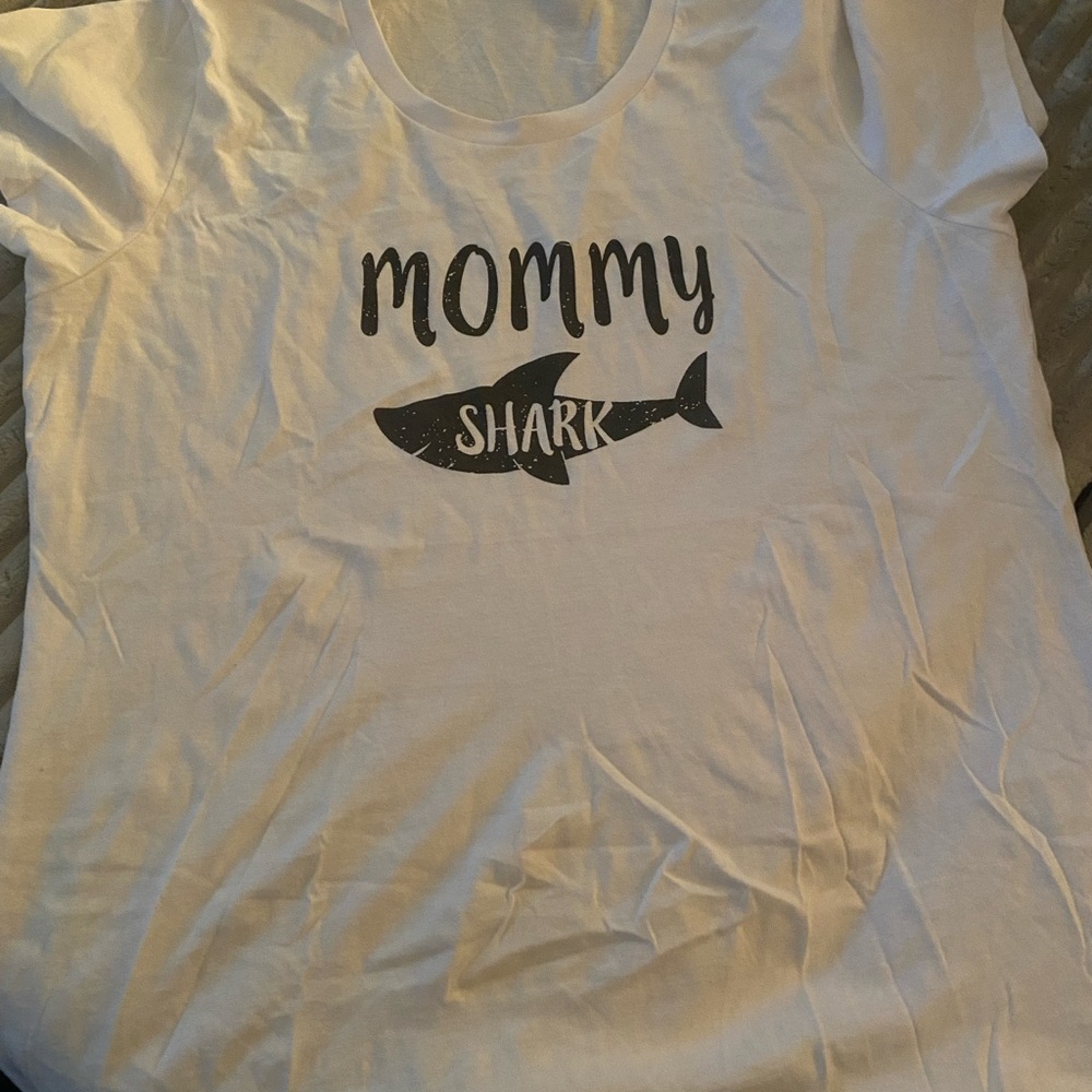 Mommy Shark Kids White T-Shirt